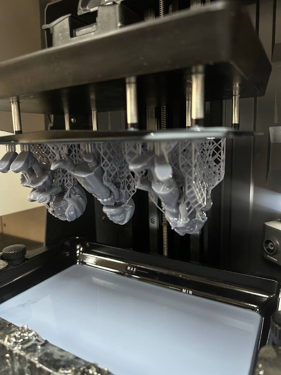 Фотополимерная SLA-печать на принтере Anycubic